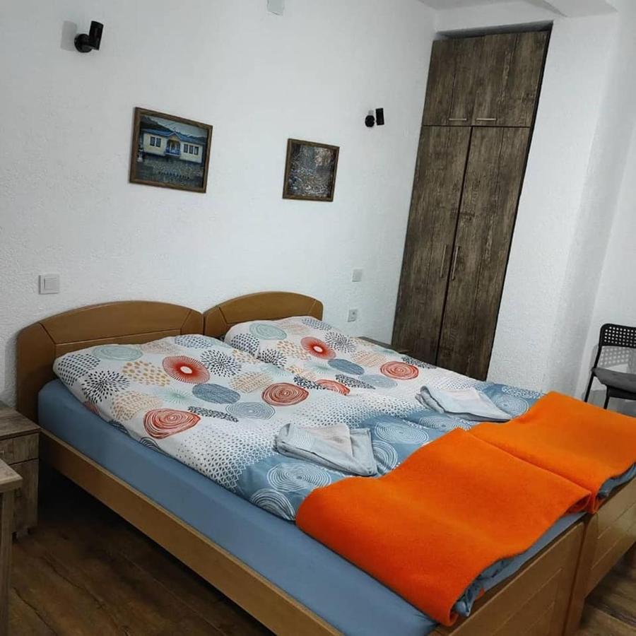 לינה וארוחת בוקר Kruševo Casa Mular מראה חיצוני תמונה